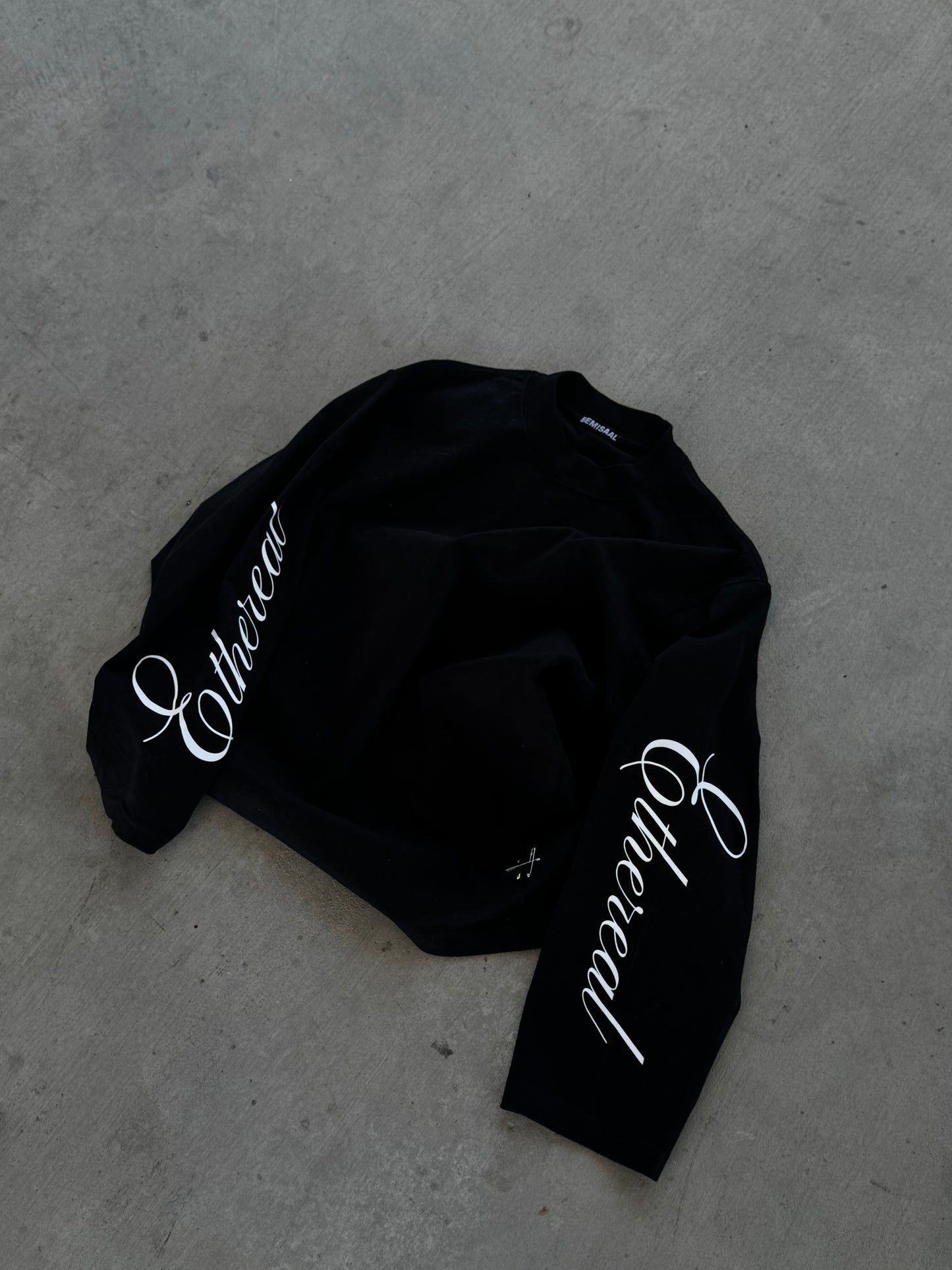 BLACK ETHEREAL LONG SLEEVE